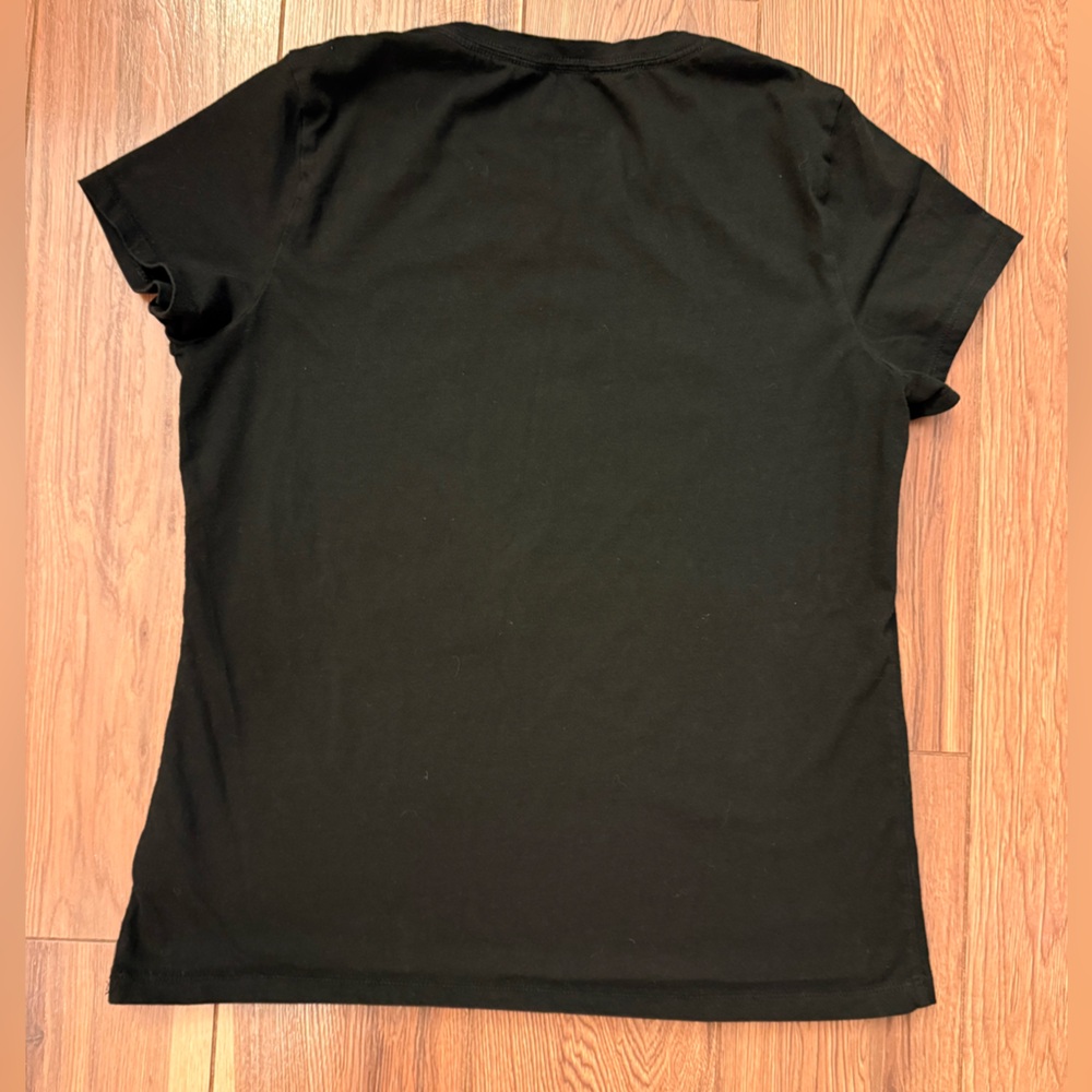 GAP women’s  Black Tee with Minnie Mouse Graphic - Picture 3 of 4